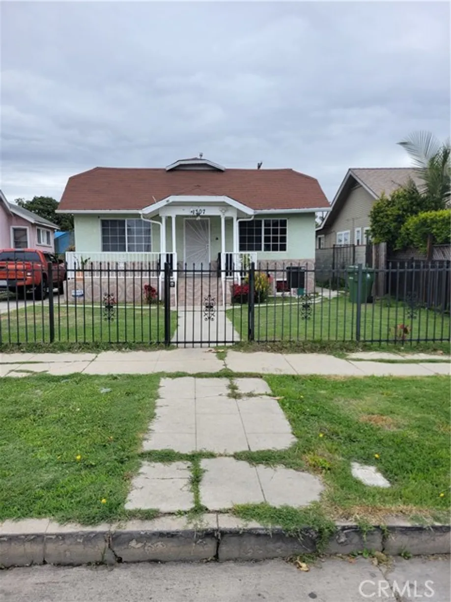 Northern California Real Estate | View 77th Street | 3 Beds, 2 Baths