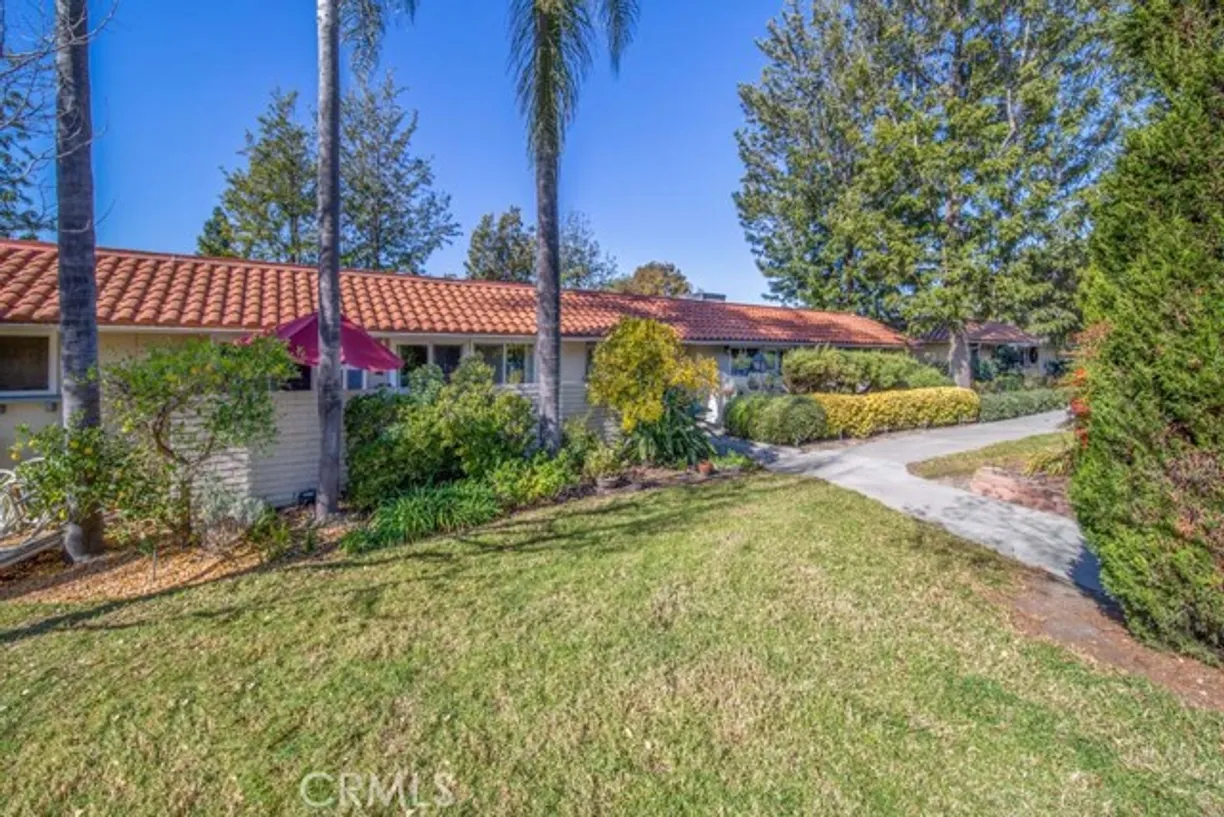 Northern California Real Estate | View Via Los Altos, O | 2 Beds, 2 Baths