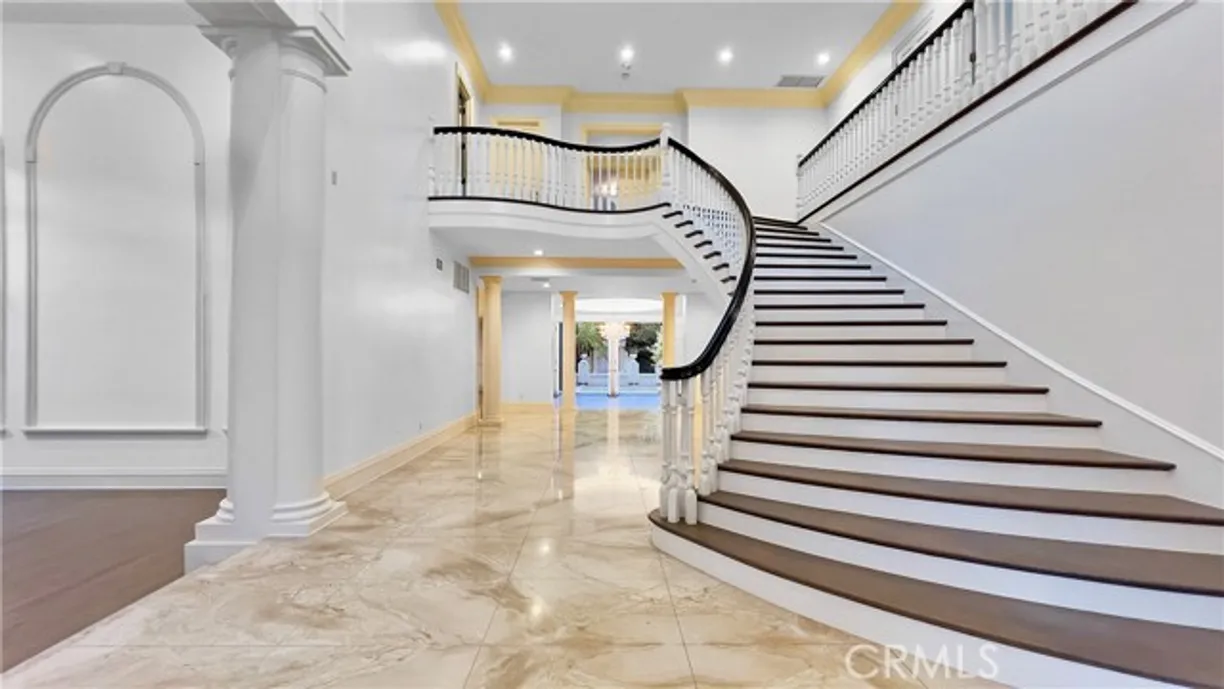 Northern California Real Estate | View Rodeo Drive | 6 Beds, 5 Baths