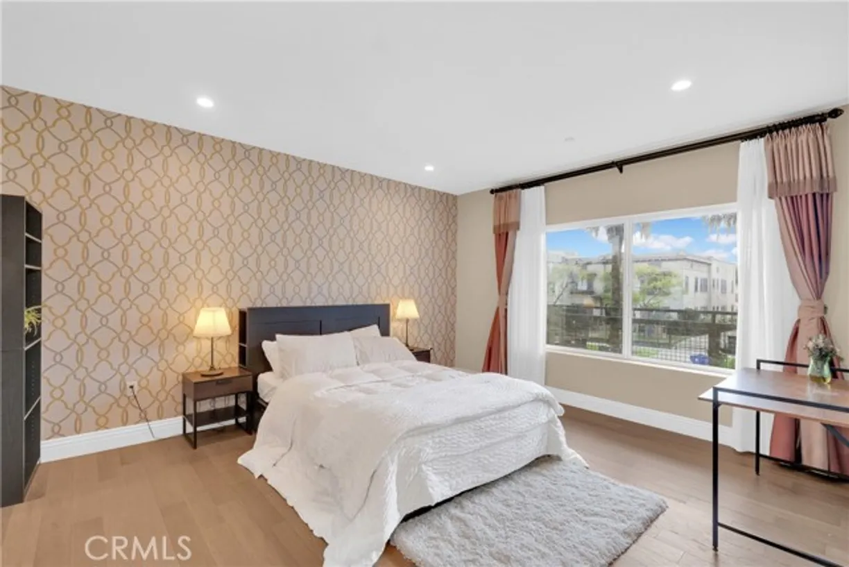 Northern California Real Estate | View Leeward Avenue, 215 | Listing