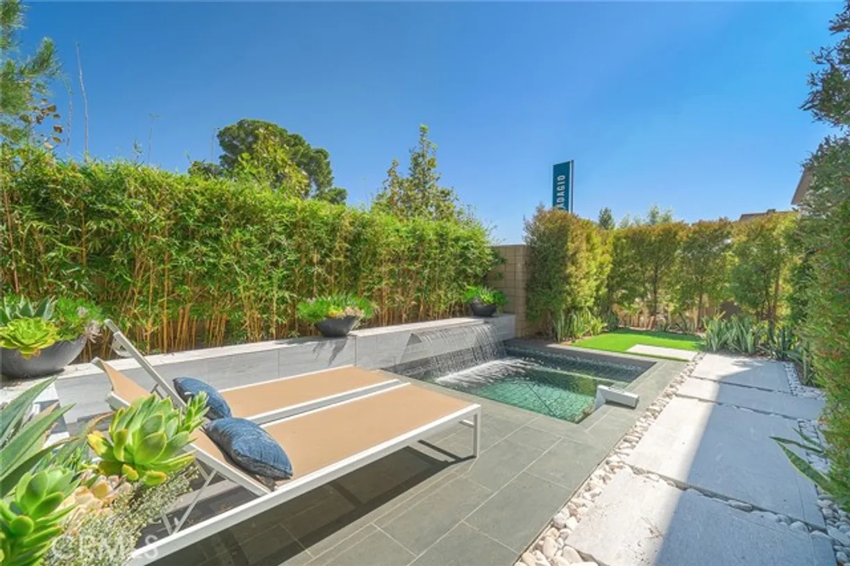 Northern California Real Estate | View Scale | Listing