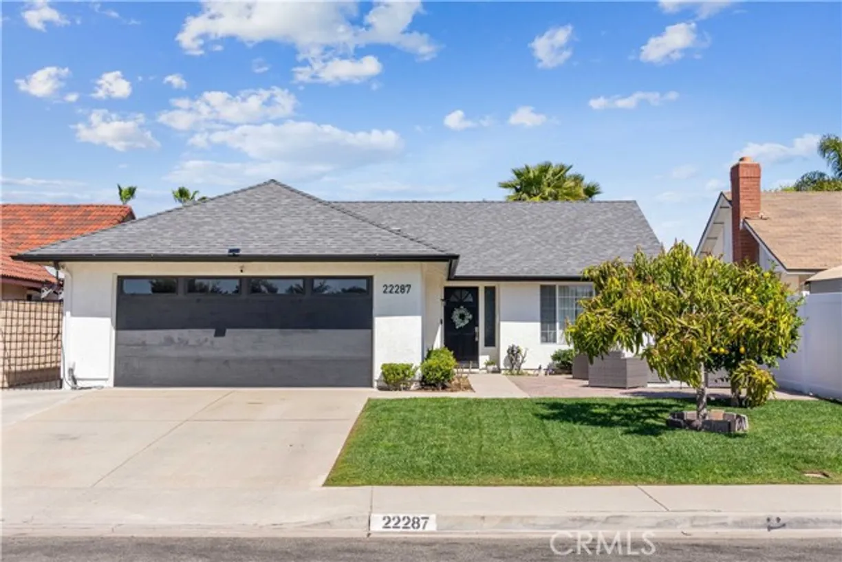 Northern California Real Estate | View Modina | 3 Beds, 1 Bath
