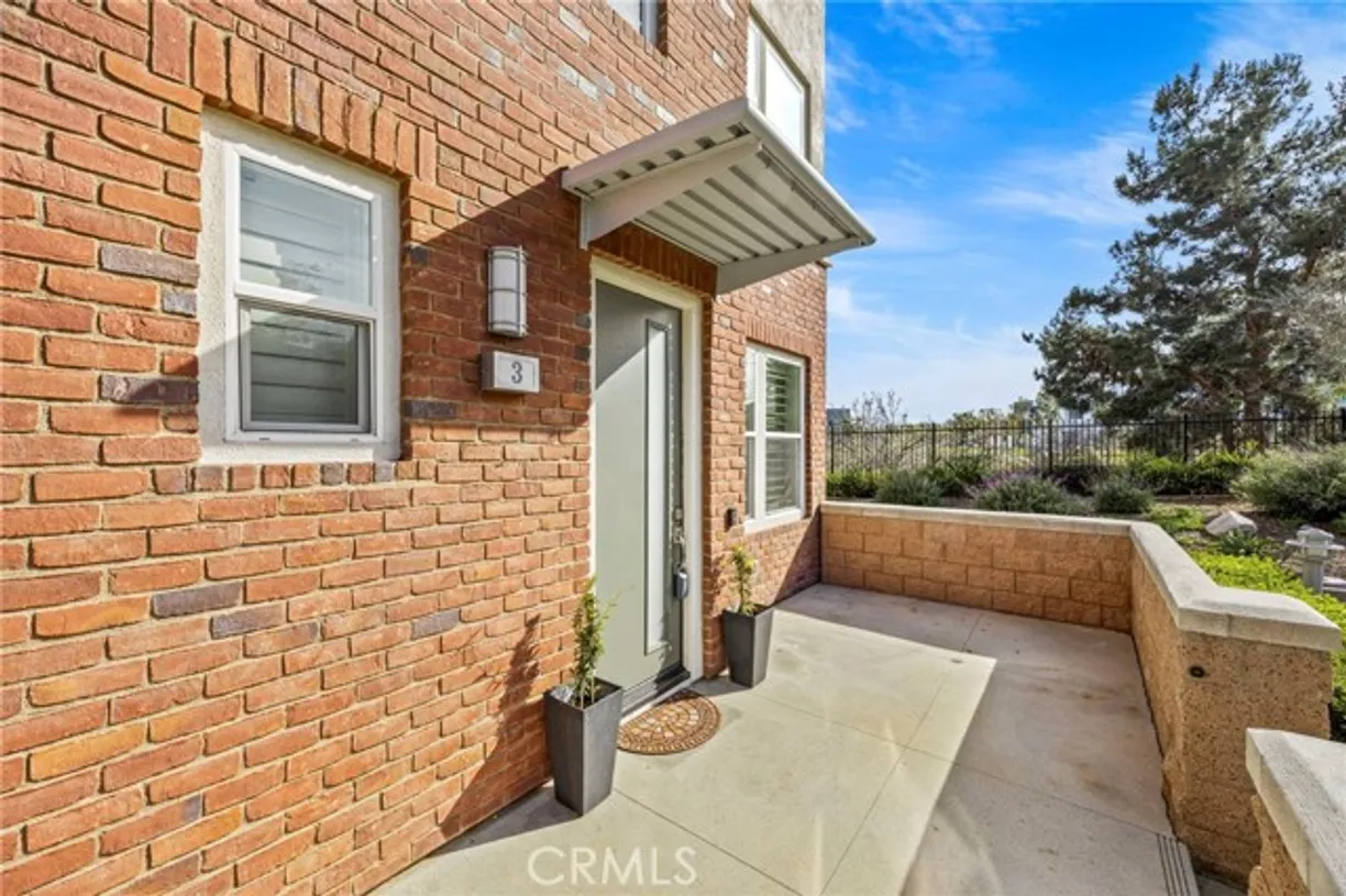 Northern California Real Estate | View Compass Court | Listing