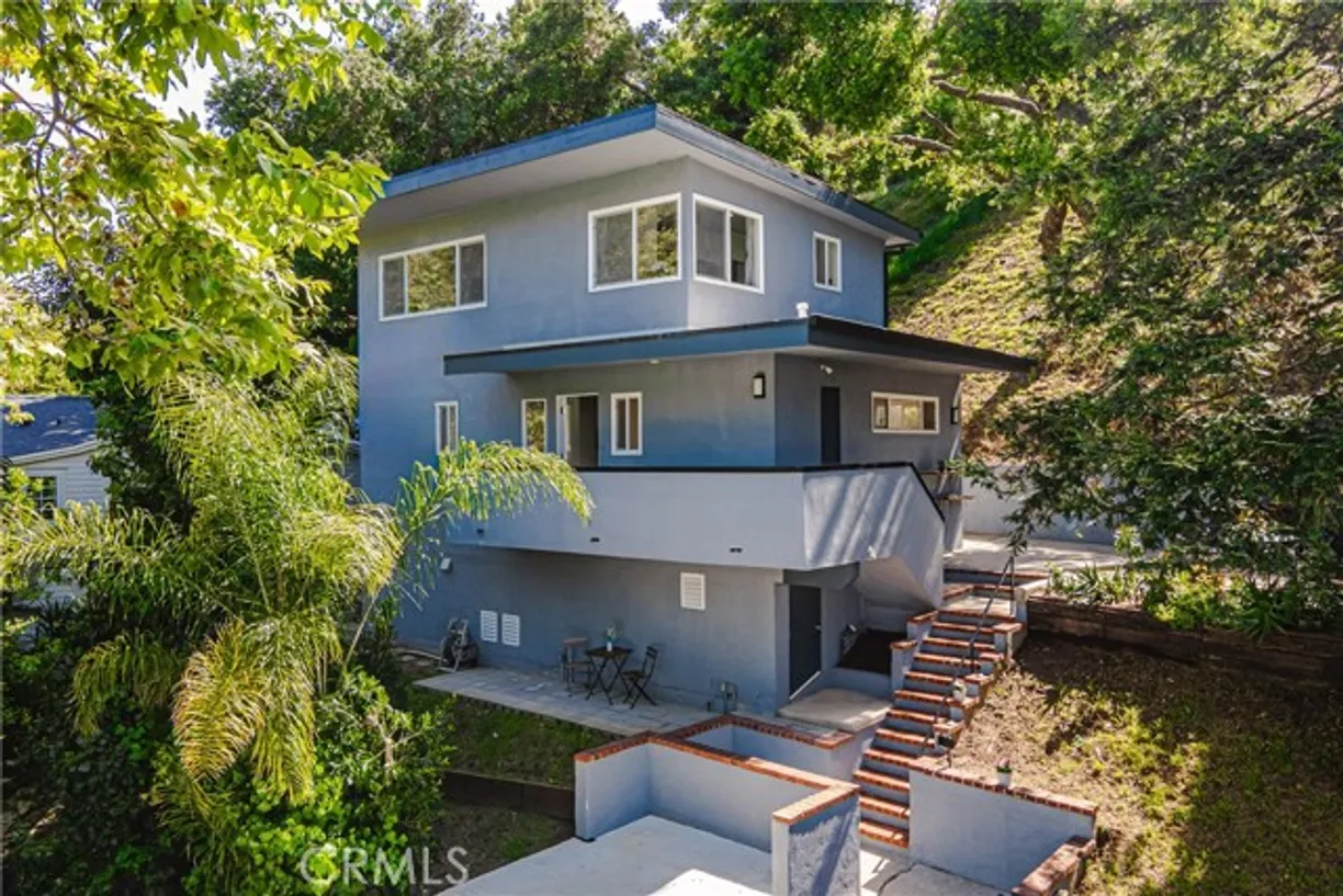 Northern California Real Estate | View Beverly Glen Boulevard | 2 Beds, 2 Baths