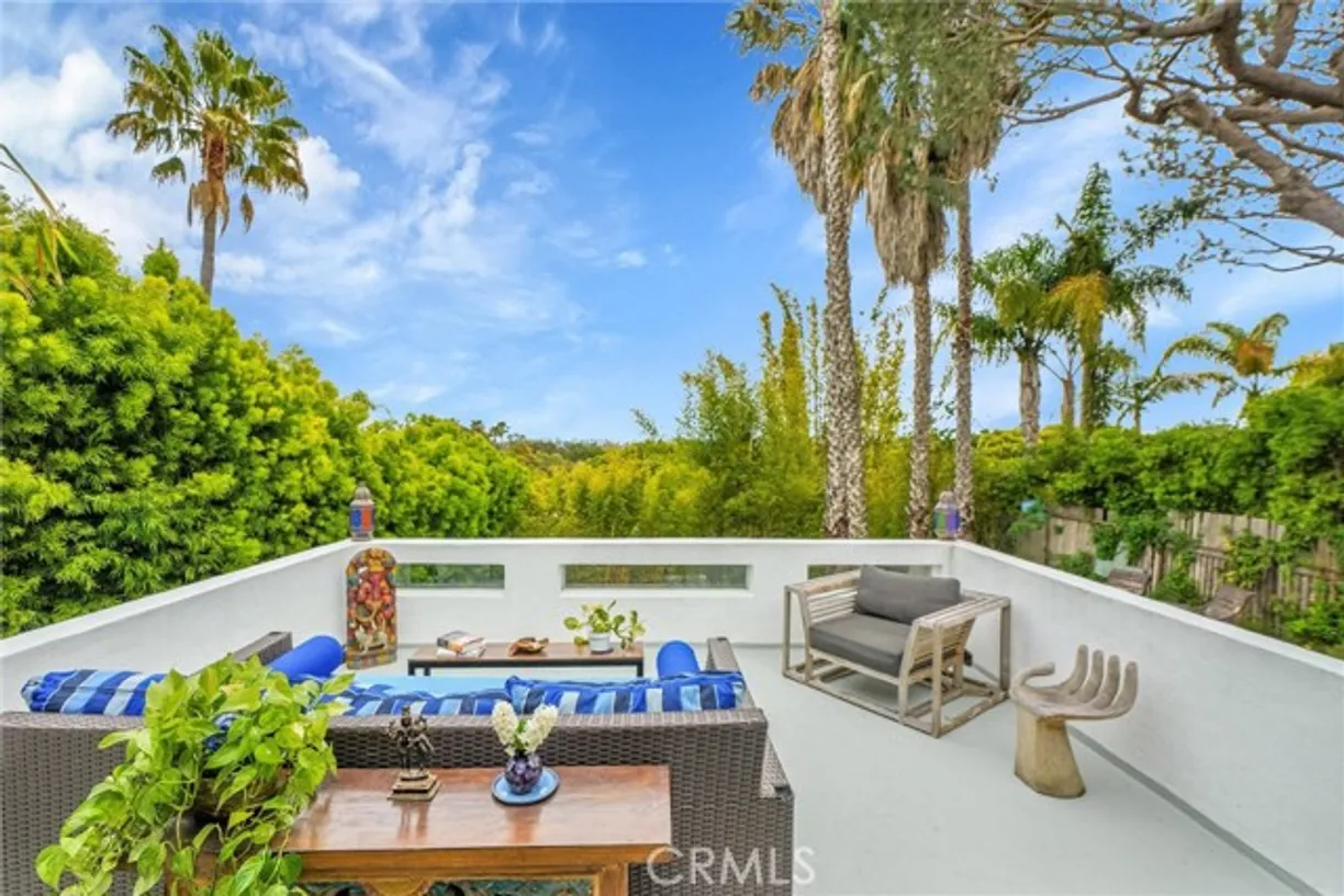 Northern California Real Estate | View Navy Street | Listing