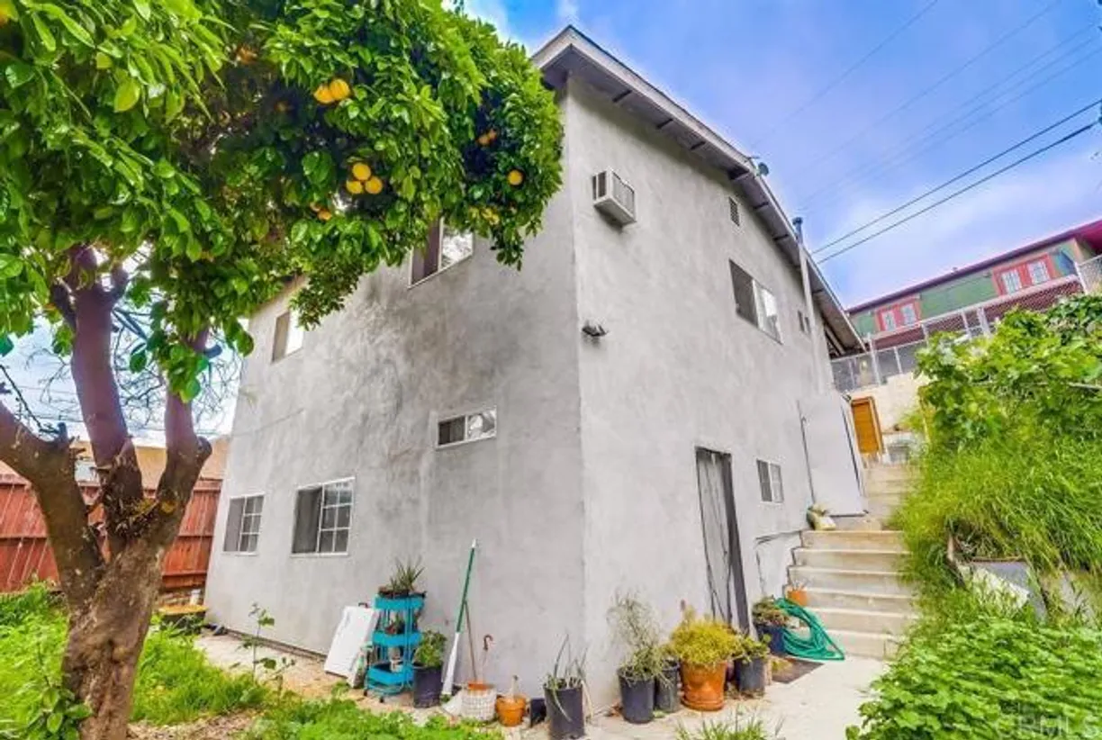 Northern California Real Estate | View Hicks Drive | 5 Beds, 2 Baths