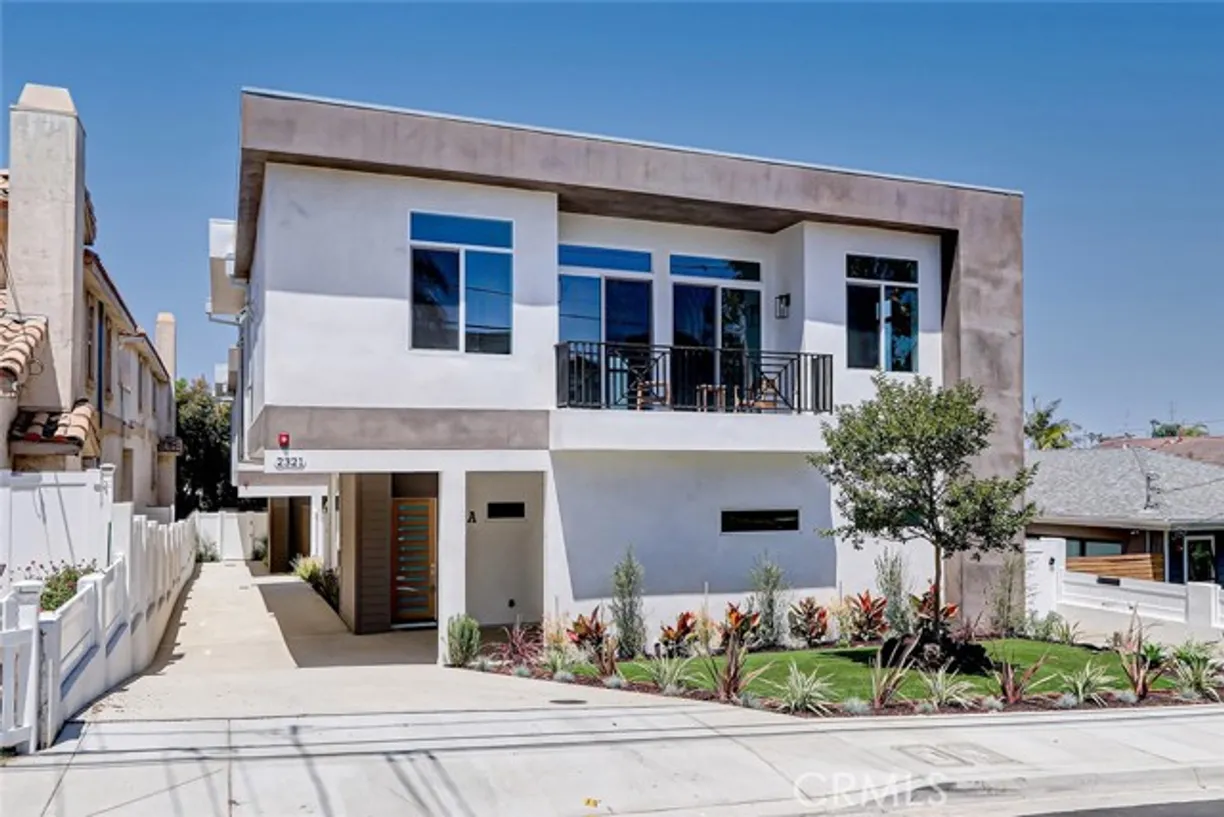Northern California Real Estate | View Clark Lane, A | 4 Beds, 4 Baths
