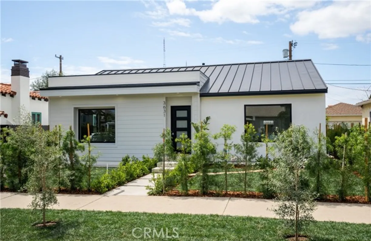 Northern California Real Estate | View West Boulevard | 5 Beds, 3 Baths