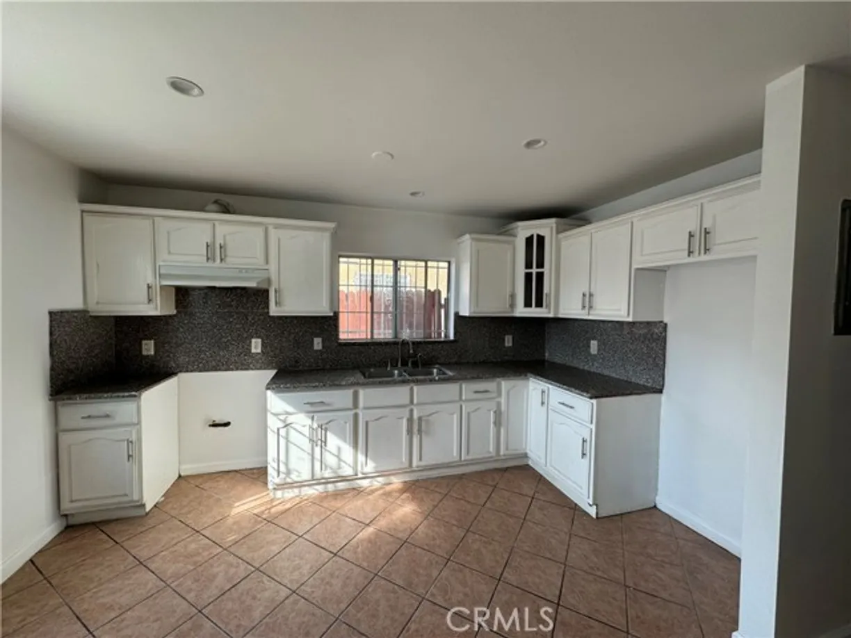 Northern California Real Estate | View 92nd Street | 4 Beds, 2 Baths