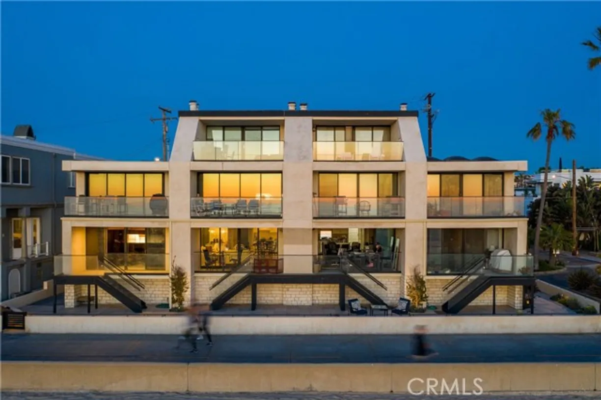 Northern California Real Estate | View The Strand | 2 Beds, 2 Baths