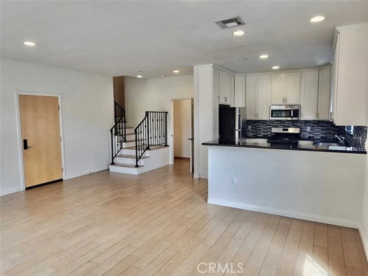 Northern California Real Estate | View Knowlton Place, 3 | Listing