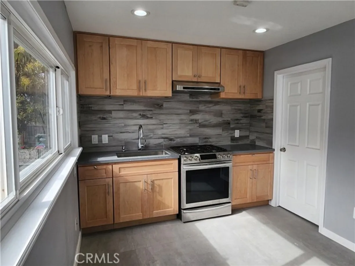 Northern California Real Estate | View  | 1 Bed