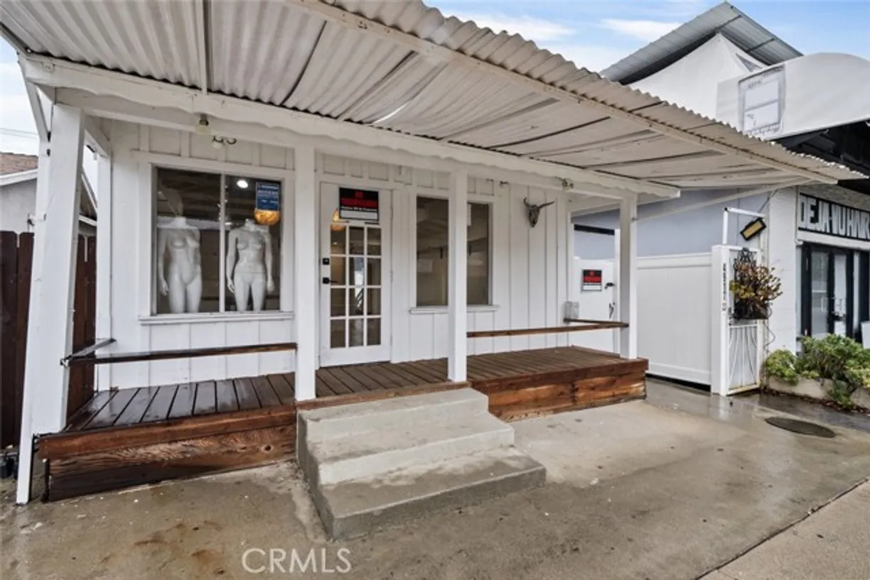Northern California Real Estate | View Topanga Canyon Boulevard