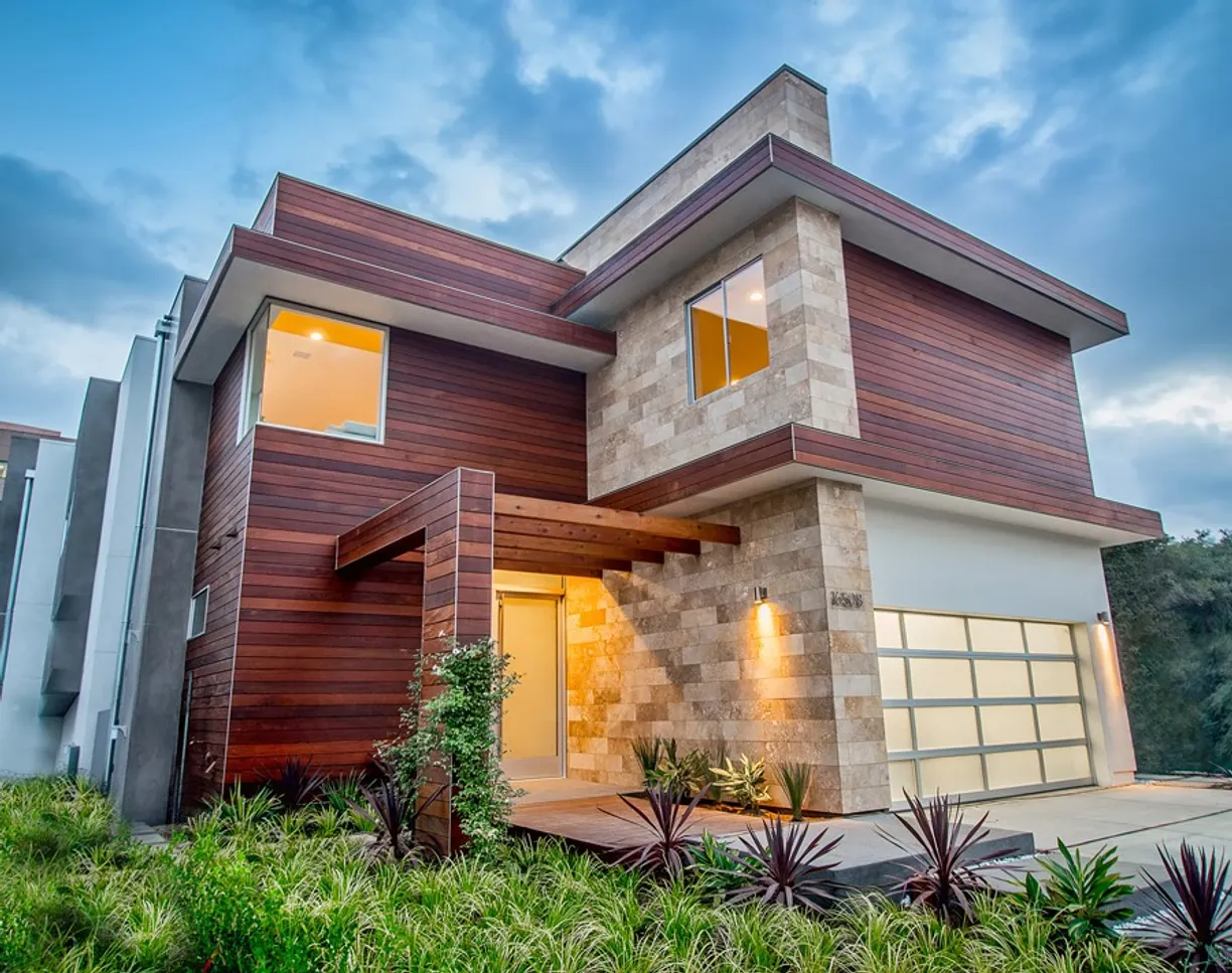 Northern California Real Estate | View Moorpark Street | 5 Beds, 5 Baths
