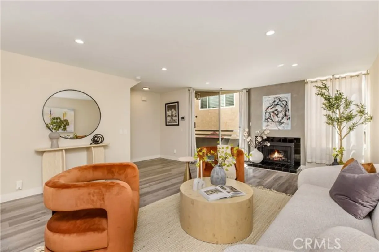Northern California Real Estate | View Tujunga Avenue, 102 | Listing
