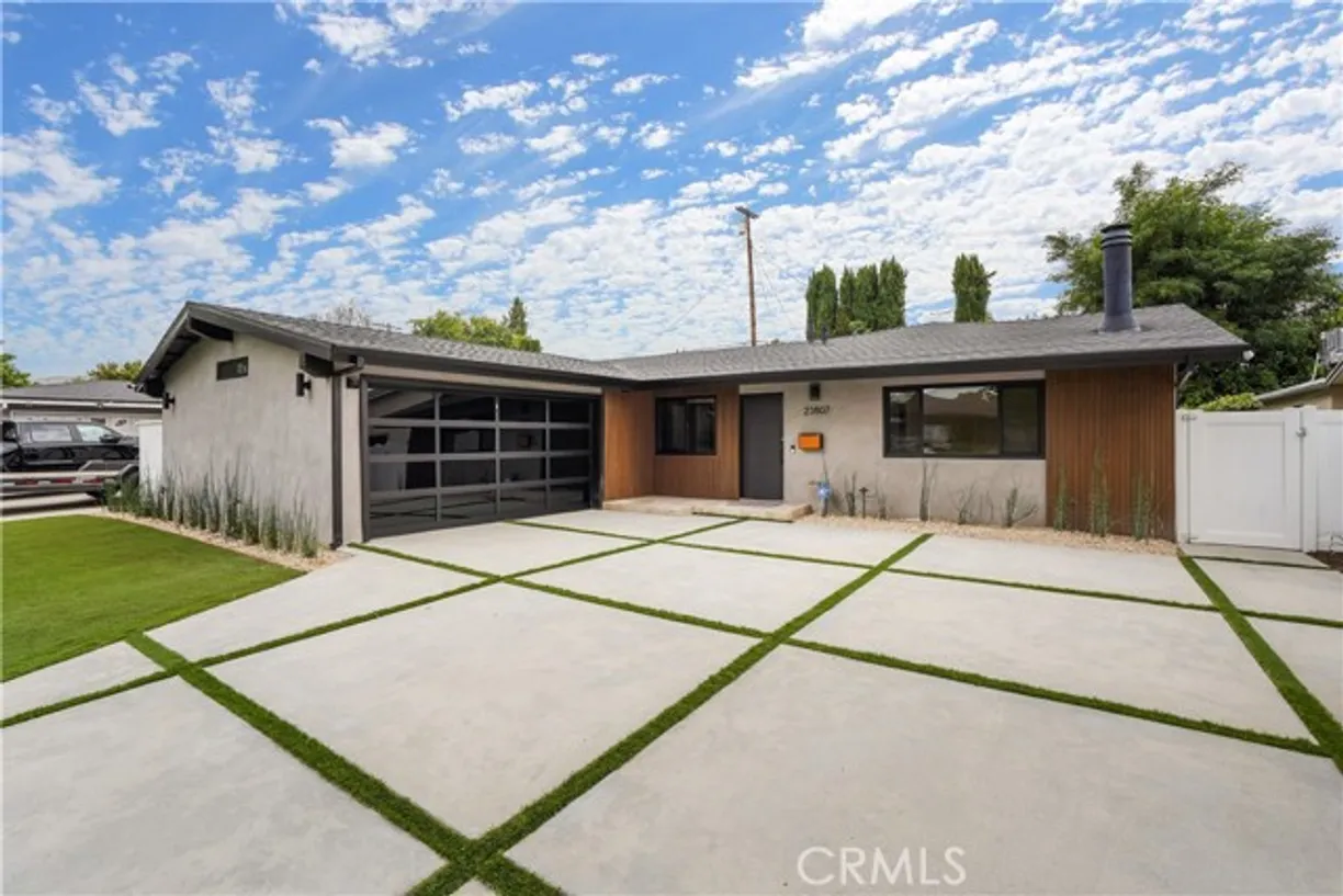 Northern California Real Estate | View Archwood Street | 4 Beds, 2 Baths
