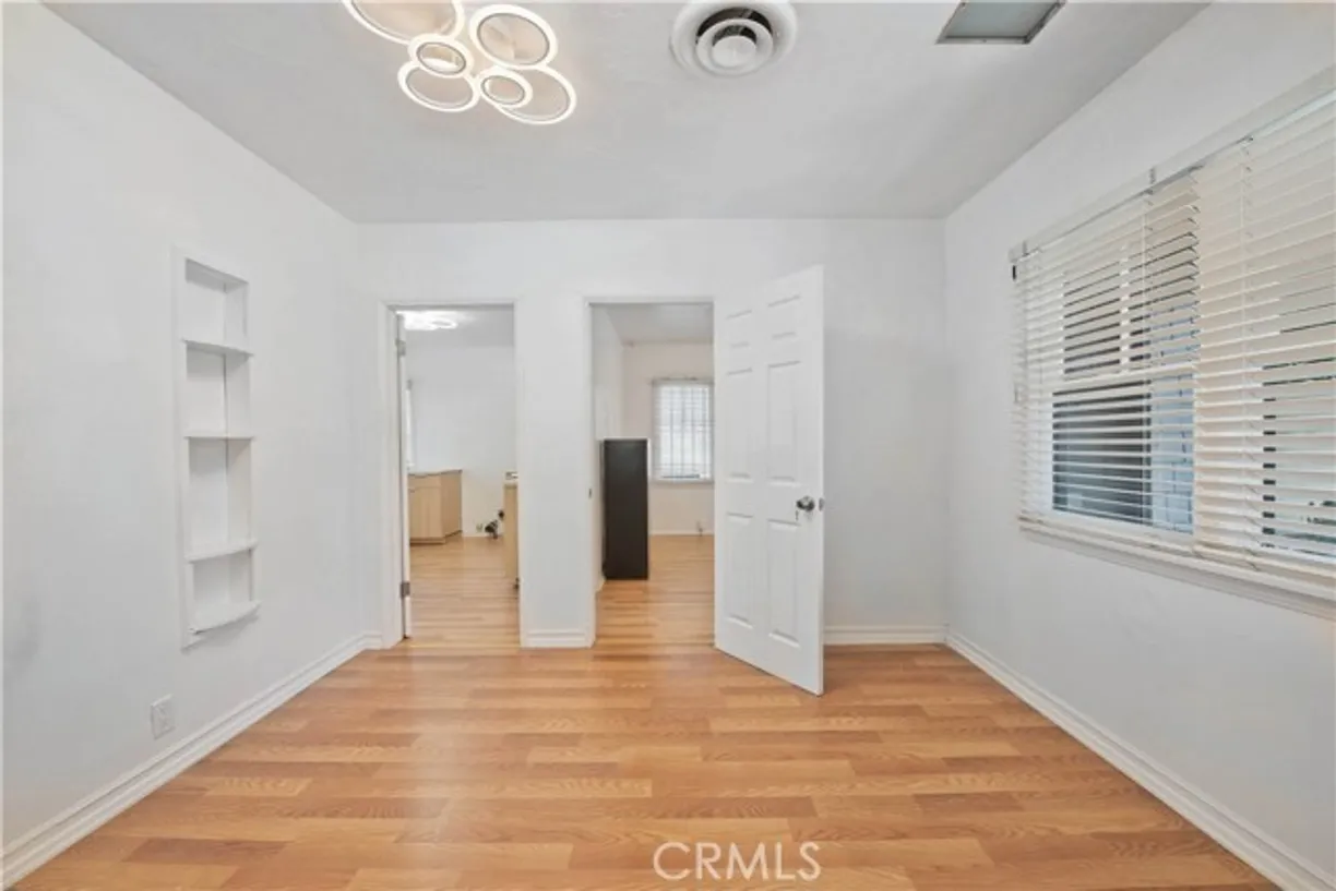 Northern California Real Estate | View Ventura Boulevard | Listing