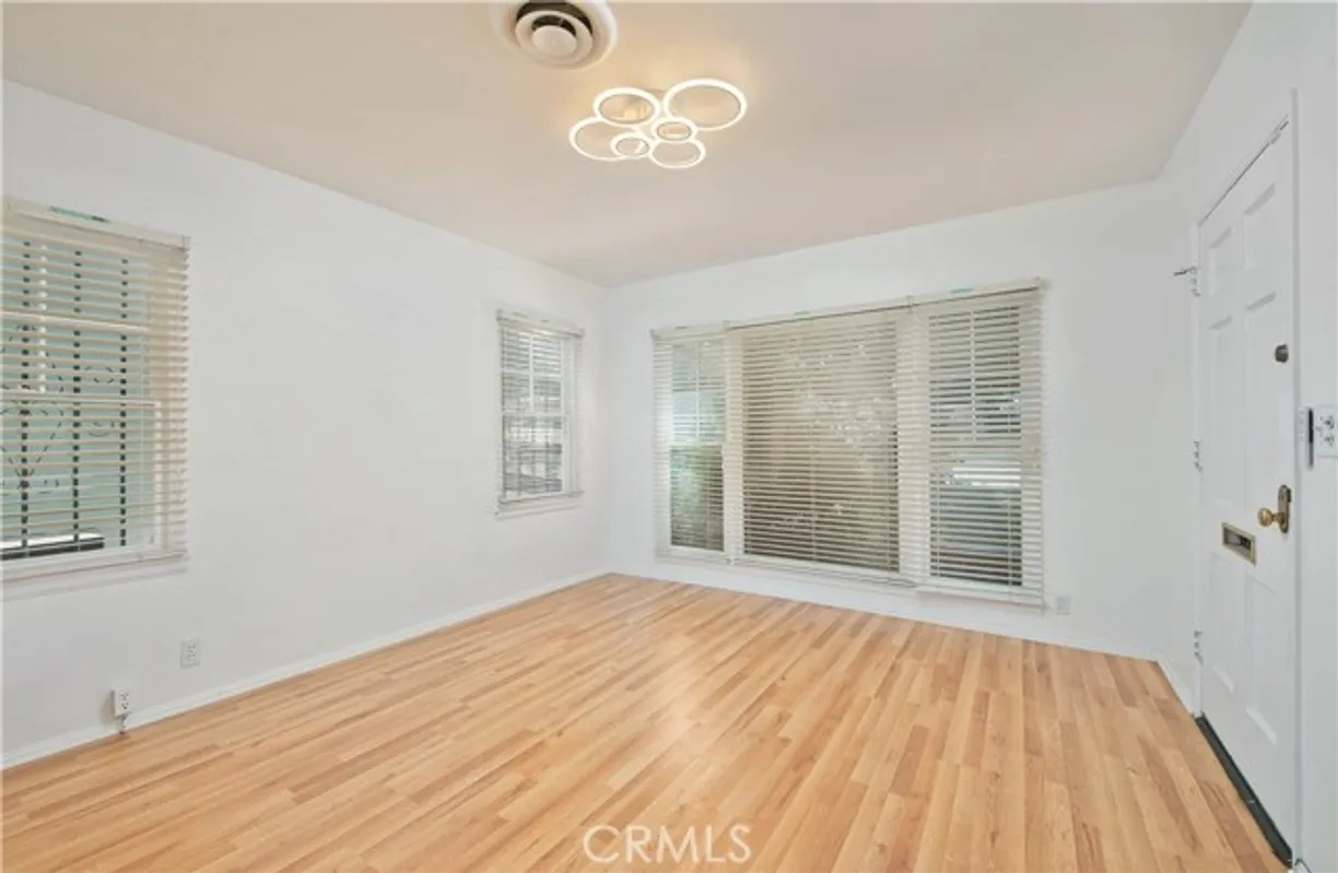 Northern California Real Estate | View Ventura Boulevard | Listing
