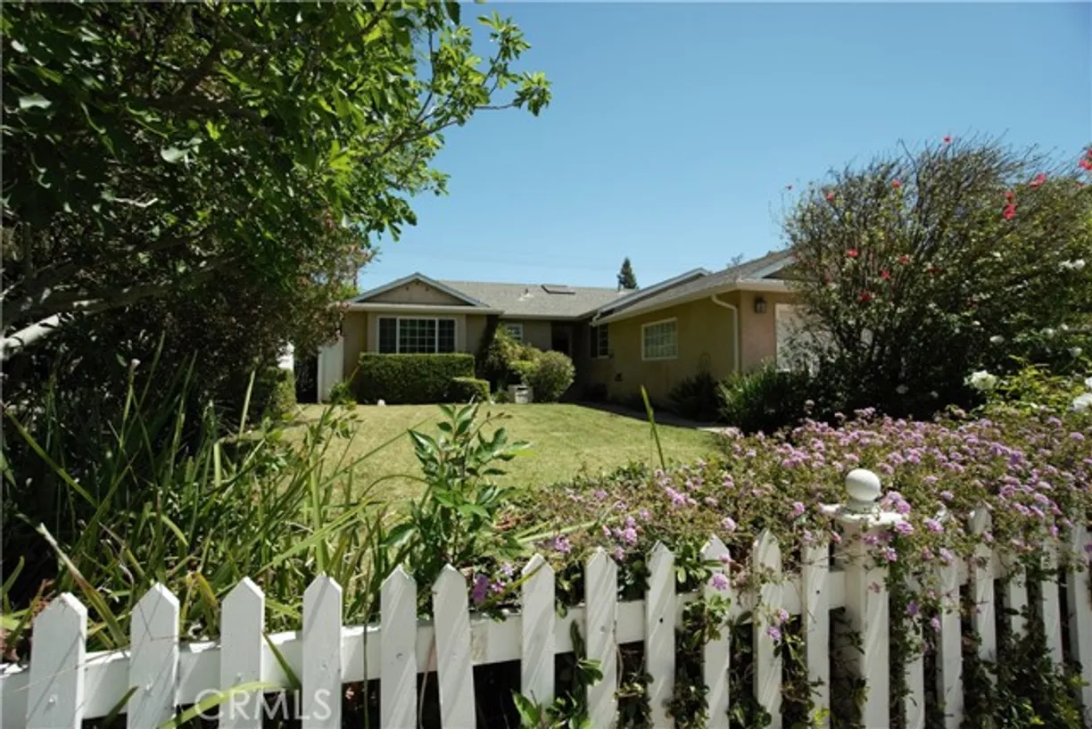Northern California Real Estate | View Bobbyboyar Avenue | 4 Beds, 2 Baths