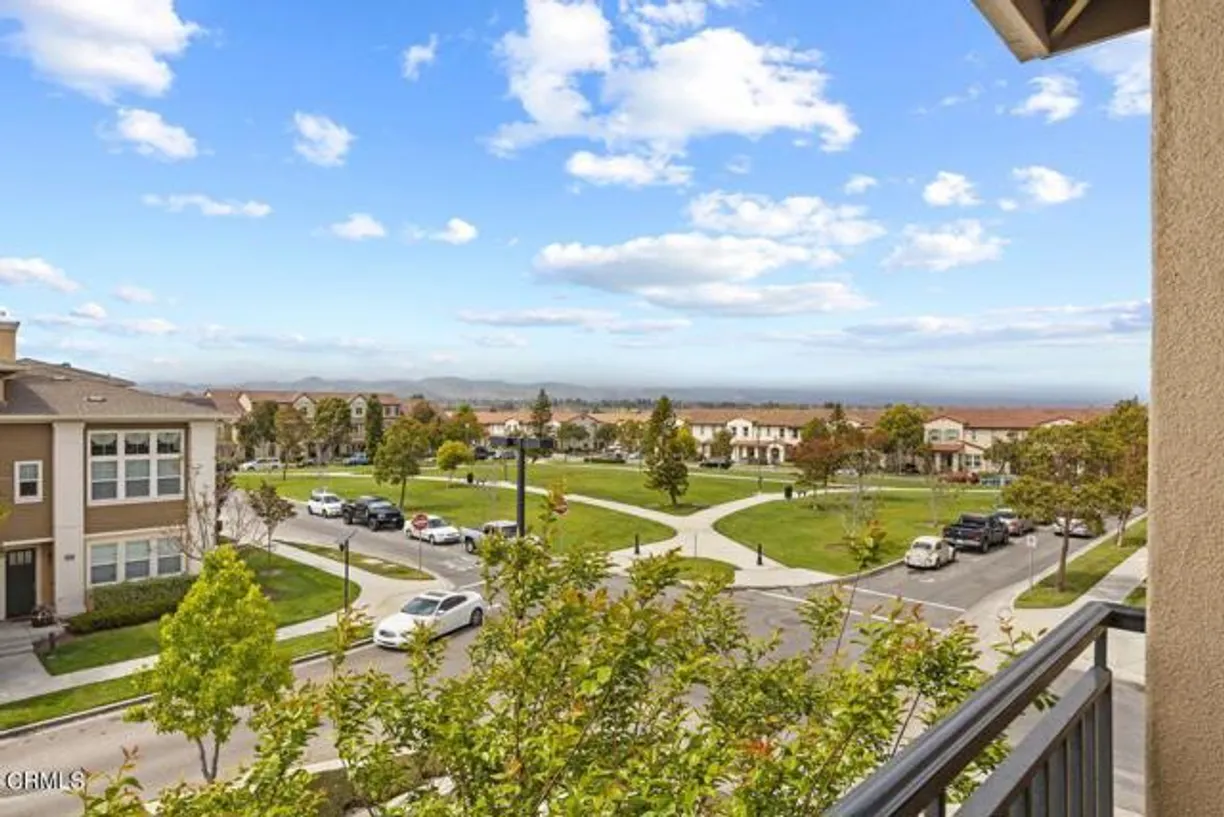 Northern California Real Estate | View Moonlight Park Avenue | 4 Beds, 3 Baths