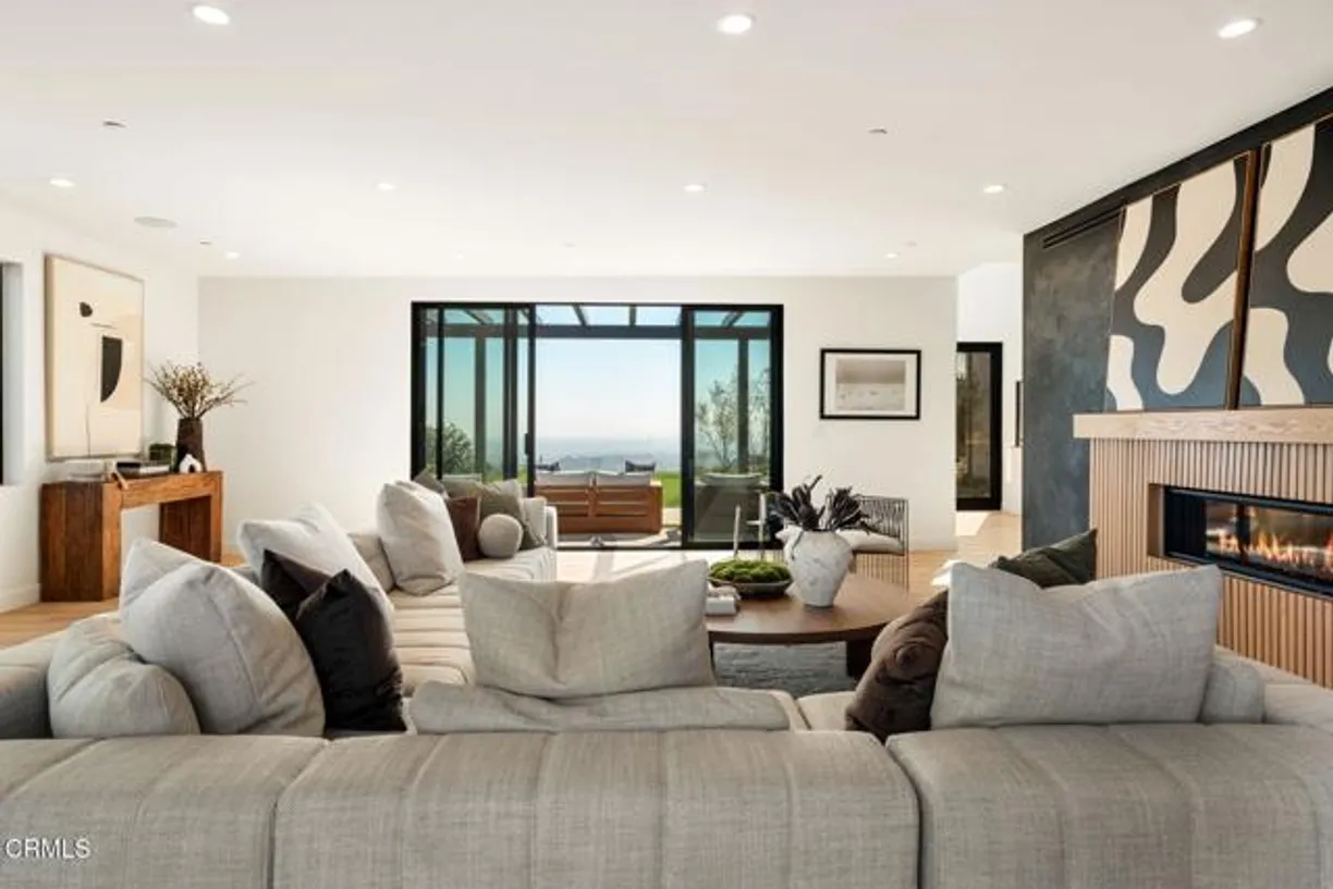 Northern California Real Estate | View Skyview Terrace | Listing