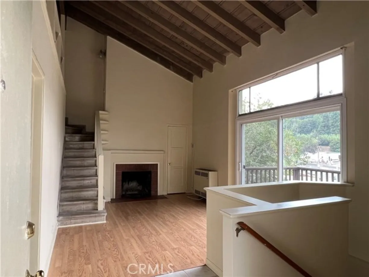 Northern California Real Estate | View Hollycrest Drive | Listing