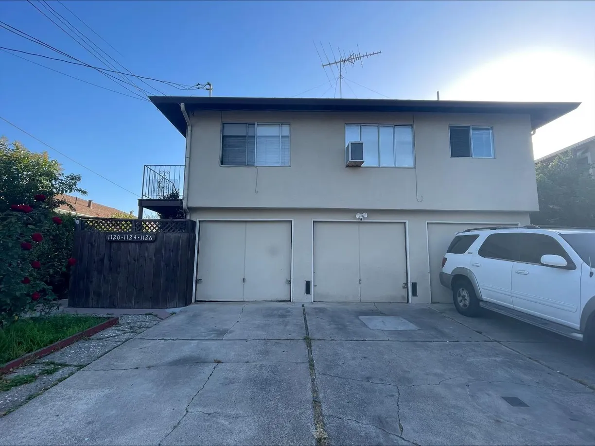 Northern California Real Estate | View Davis Street | 5 Beds