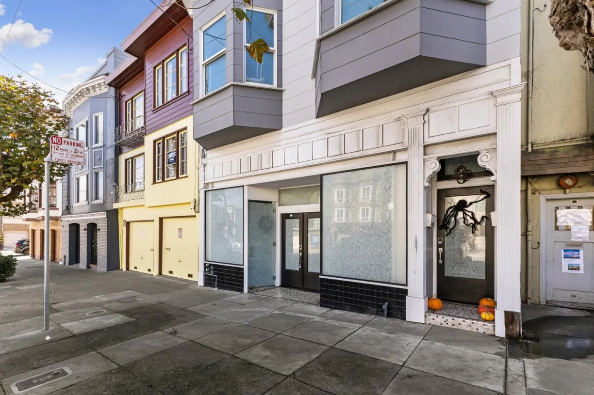 Northern California Real Estate | View California Street | 3 Beds, 3 Baths