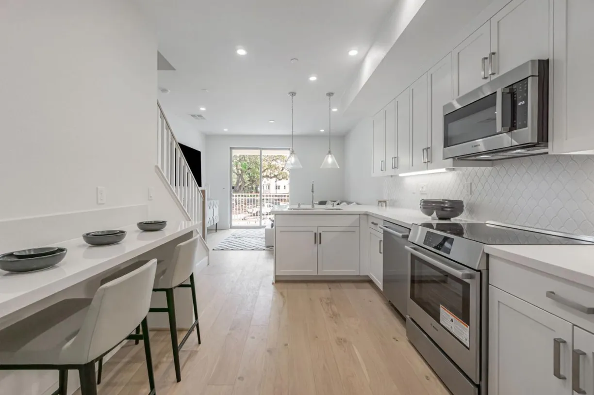 Northern California Real Estate | View Oak Circle | Listing
