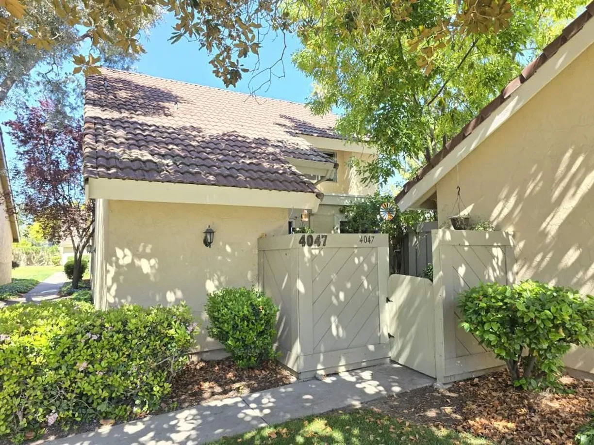 Northern California Real Estate | View Truckee Court | 3 Beds, 1 Bath