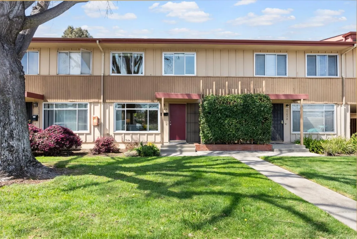 Northern California Real Estate | View Marina Court, A | 3 Beds, 1 Bath