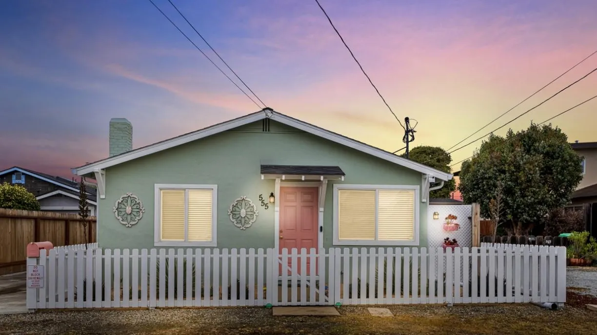Northern California Real Estate | View Williams Avenue | 2 Beds, 1 Bath