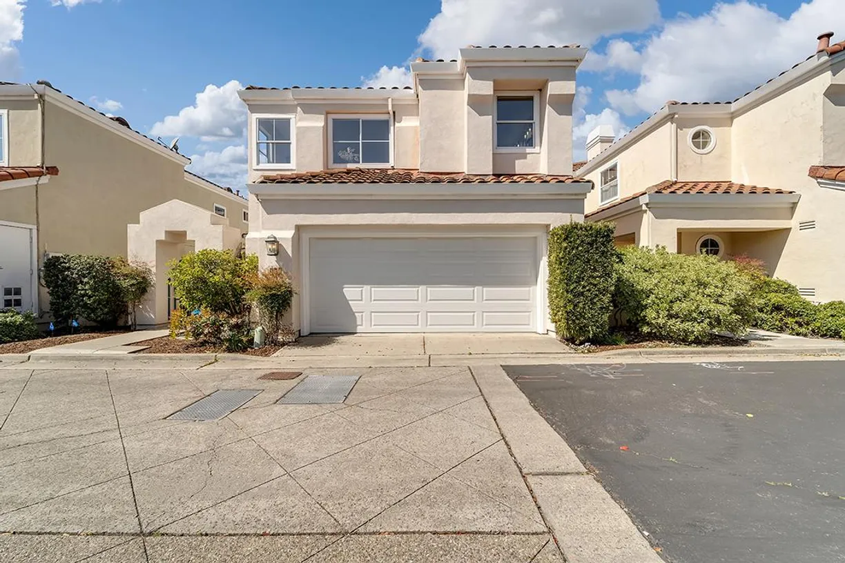 Northern California Real Estate | View Encounter Bay | 3 Beds, 2 Baths