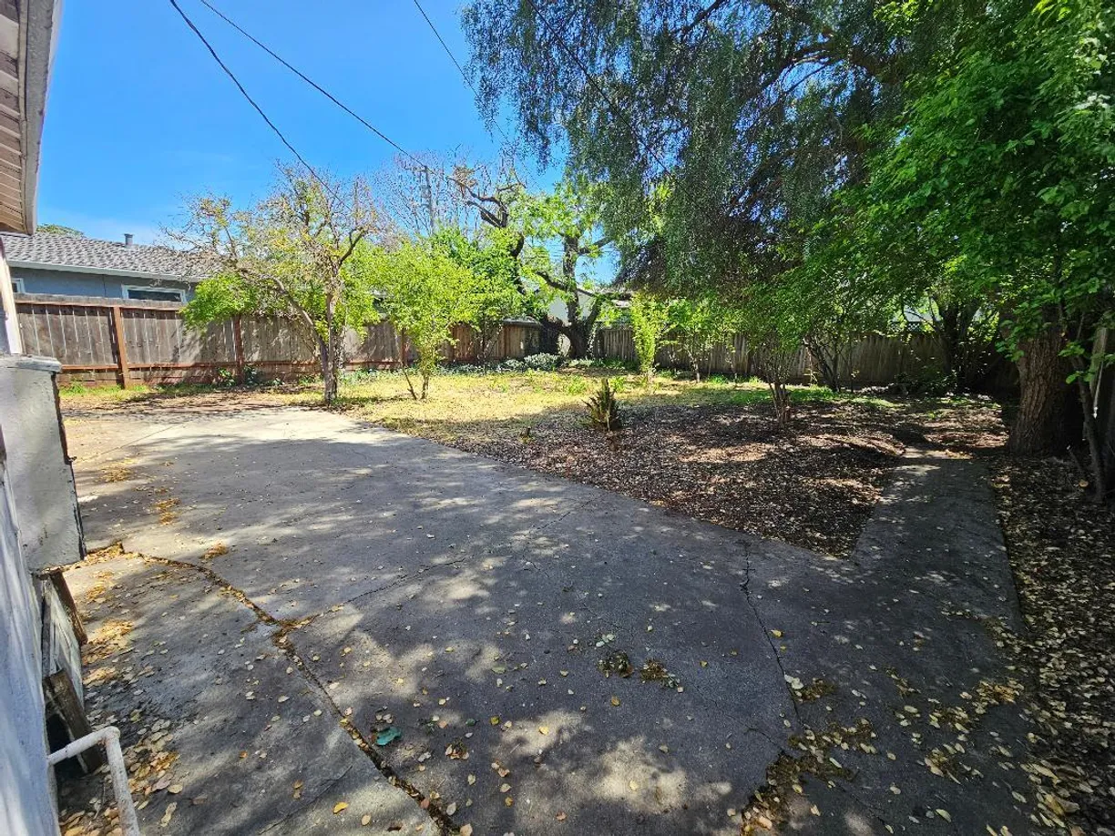 Northern California Real Estate | View Hoover Street | Listing