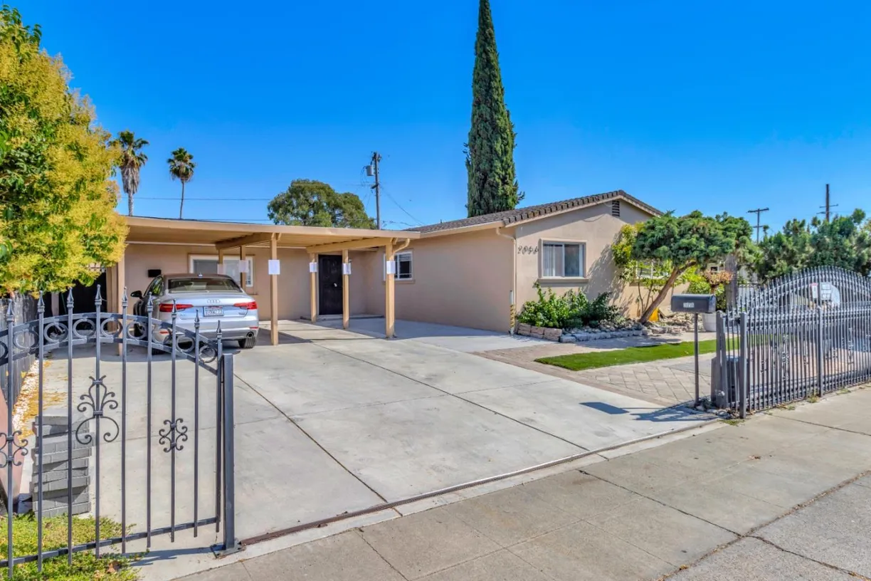 Northern California Real Estate | View Sullivan Avenue | 3 Beds, 2 Baths
