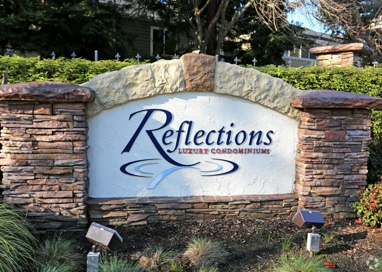Northern California Real Estate | View Reflections Drive, 15 | 2 Beds, 1 Bath