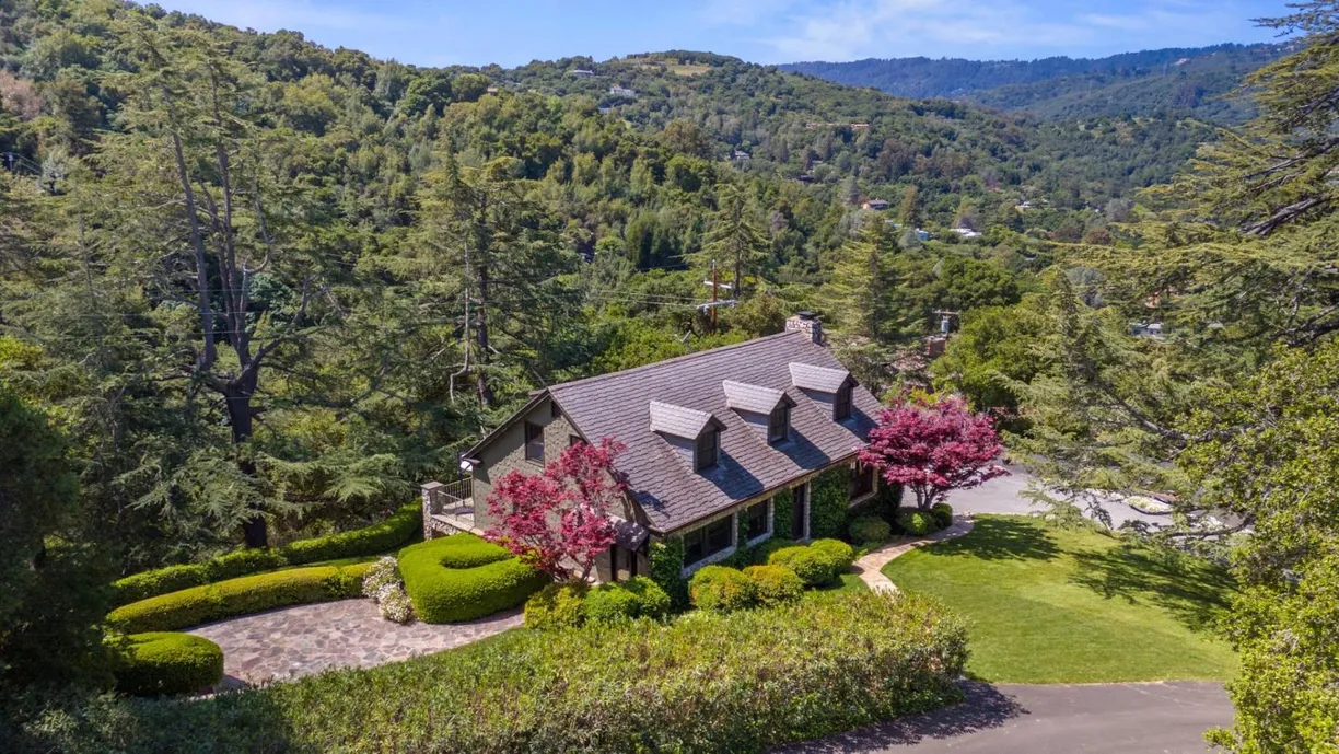 Northern California Real Estate | View High Street | 4 Beds, 2 Baths