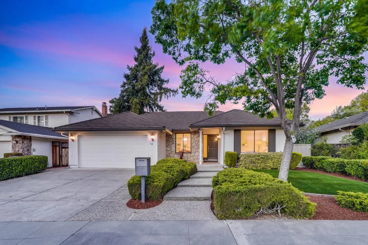 Northern California Real Estate | View Mahogany Lane | 3 Beds, 2 Baths