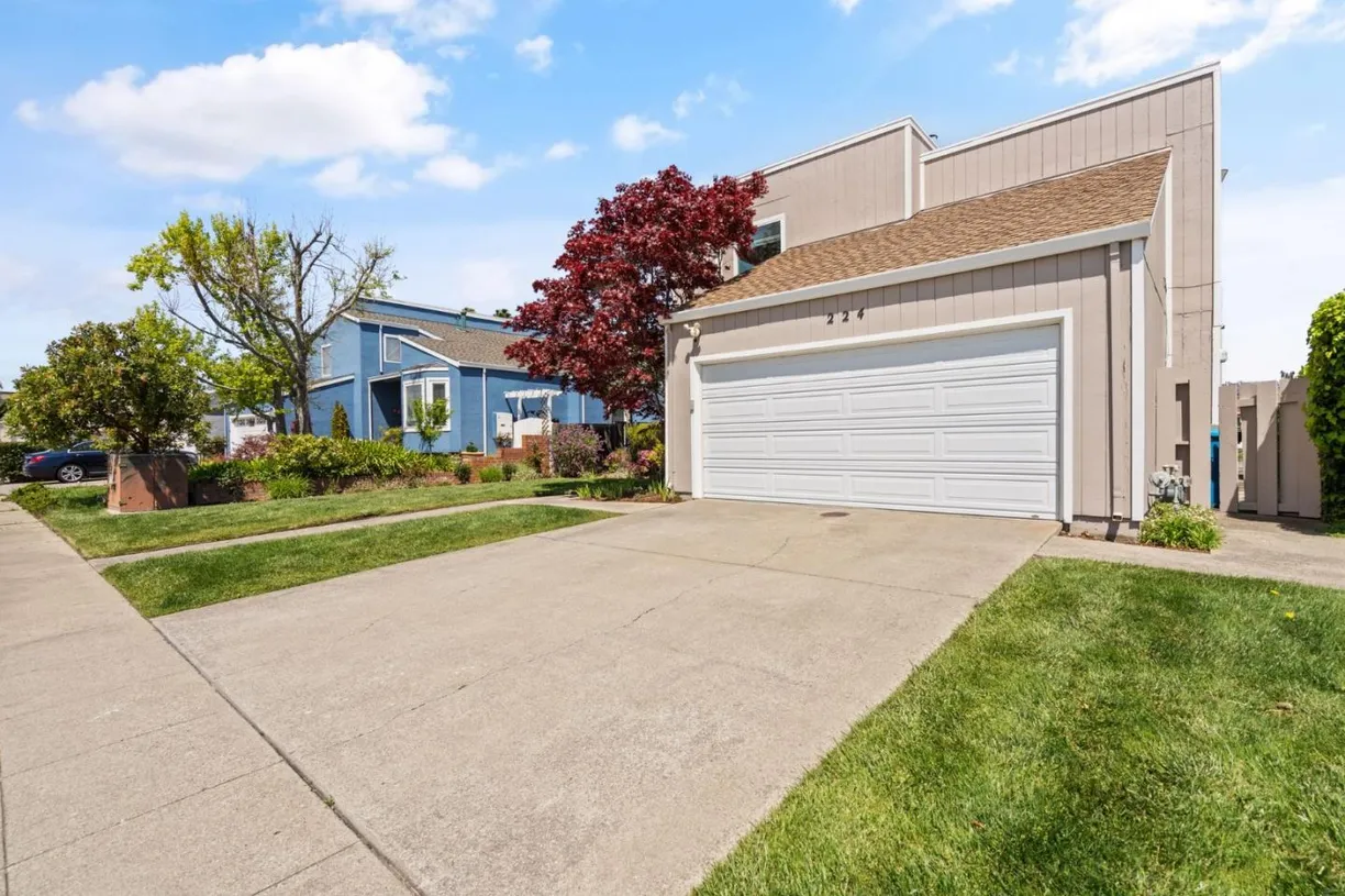Northern California Real Estate | View Shearwater Isle | Listing