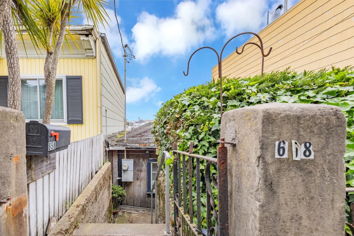Northern California Real Estate | View Lisbon Street | Listing