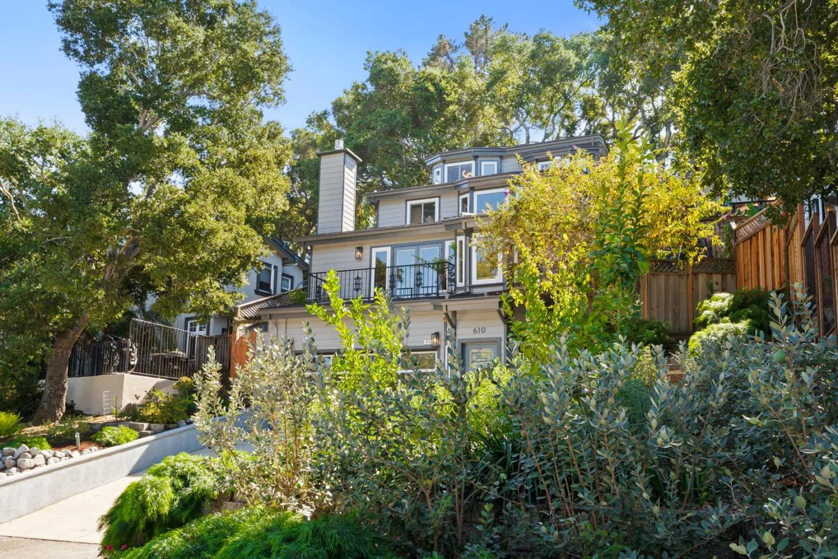 Lakeview Way, Redwood City, CA 94062 Property for sale