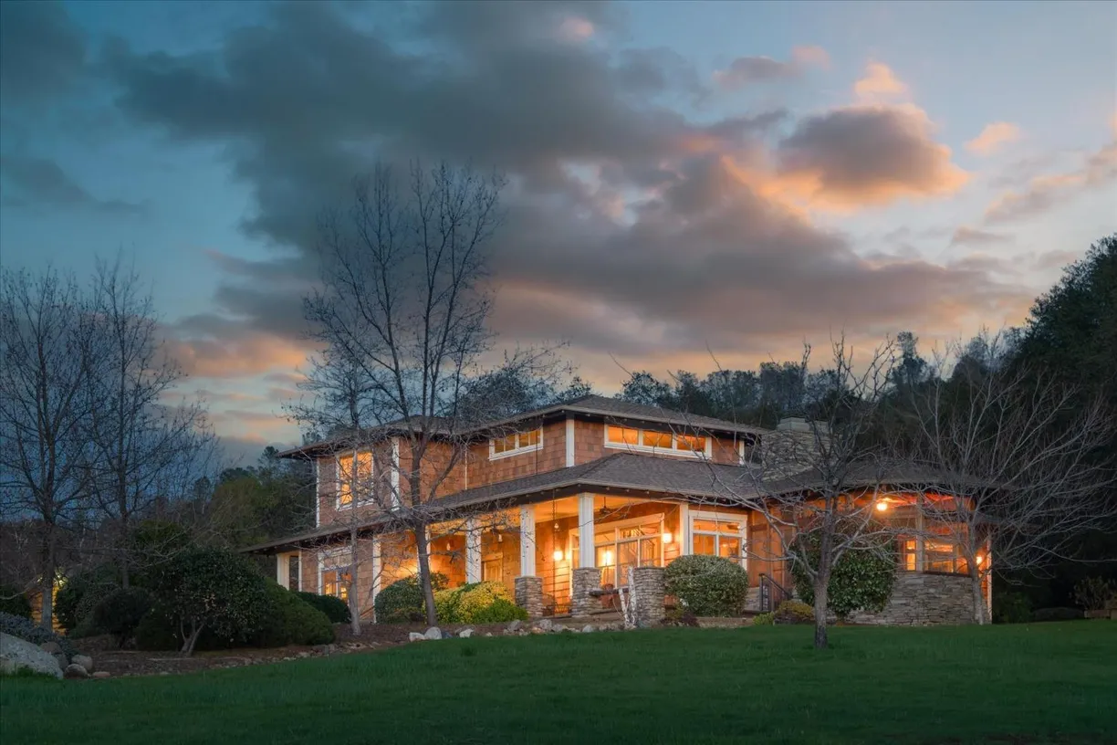 Northern California Real Estate | View 1500 Vineyard Terrace | 4 Beds, 2 Baths