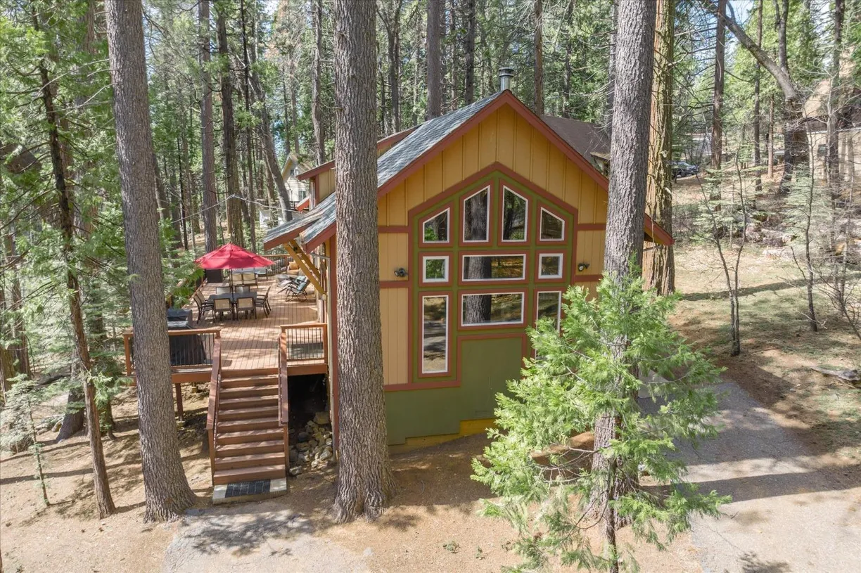 Northern California Real Estate | View 752 Blue Lake Springs Drive | 3 Beds, 2 Baths