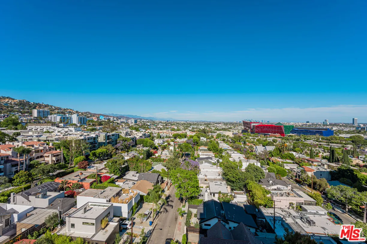838 N Doheny, West Hollywood, CA 90069 Property for rent