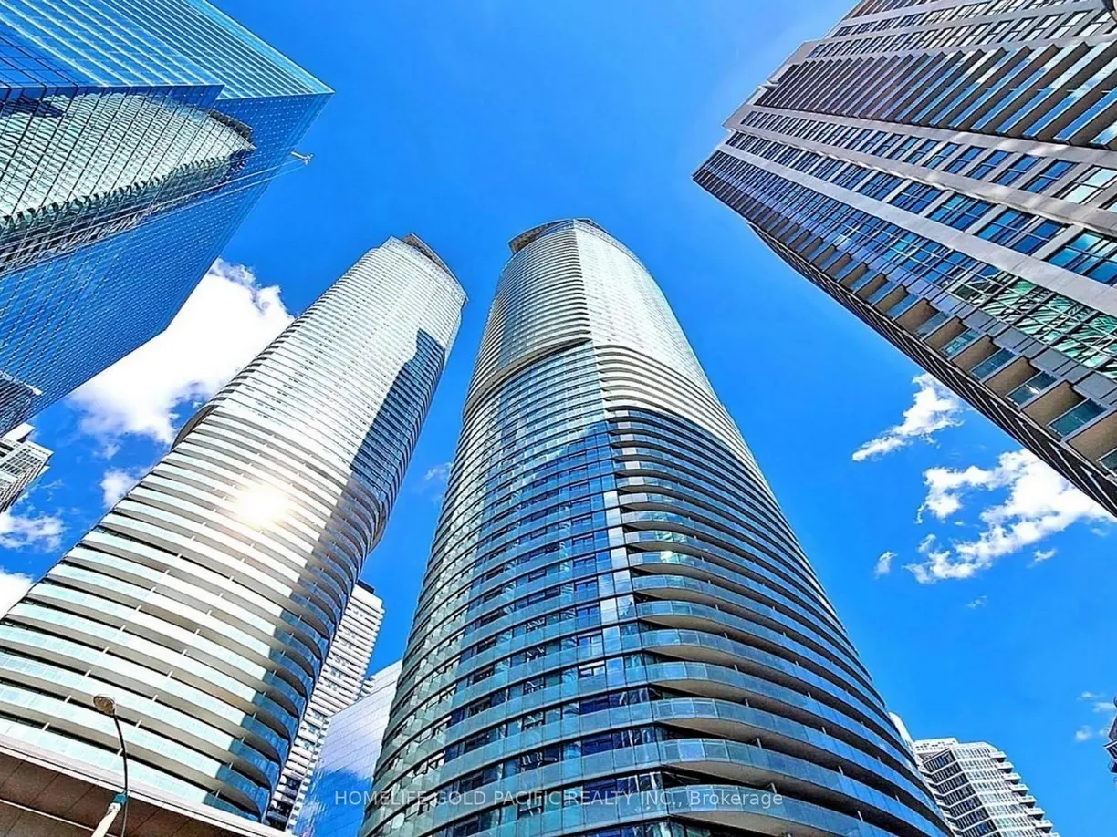 Ontario Real Estate | View 12 York, 5710 | 2 Beds