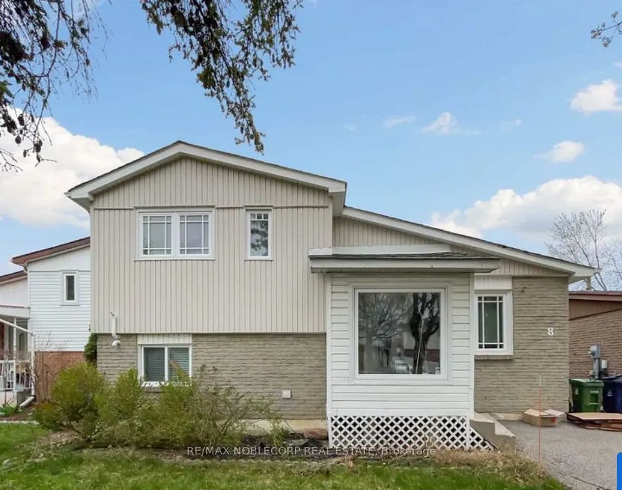 Ontario Real Estate | View 8 Cobbler | 3 Beds