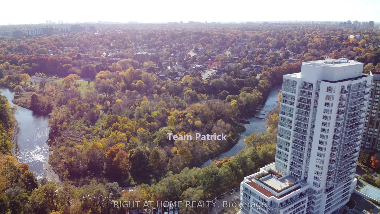 Ontario Real Estate | View 10 Wilby, 1801-P | 1 Bed