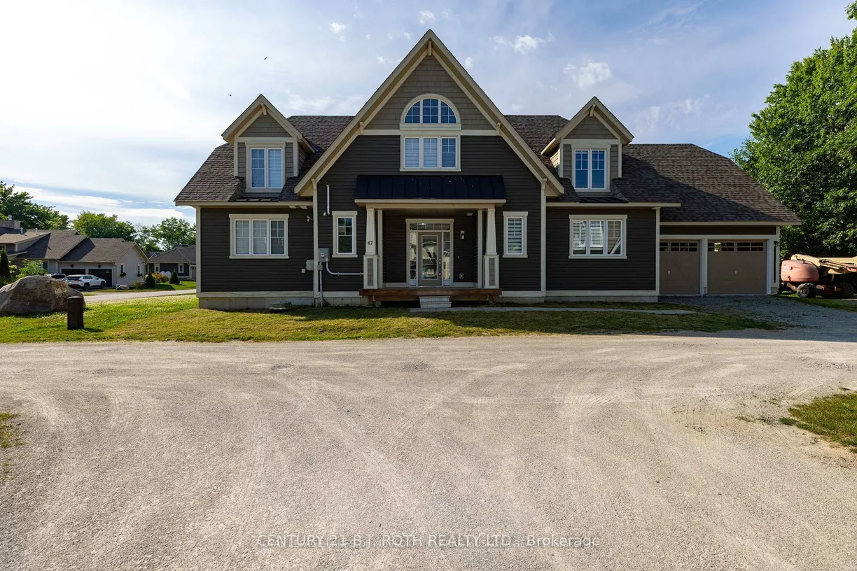 Ontario Real Estate | View 47 Marina Village | 4 Beds