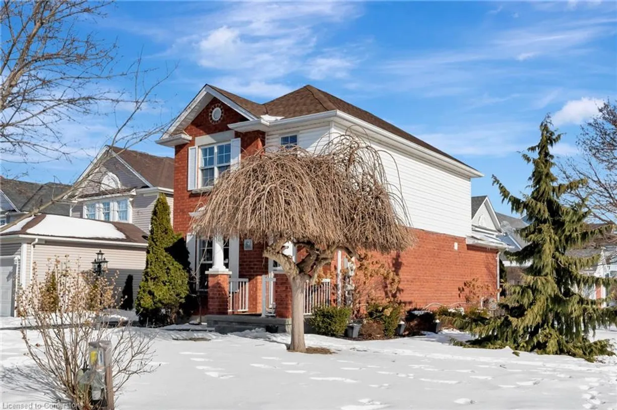 Ontario Real Estate | View 557 Old Newbury | Listing