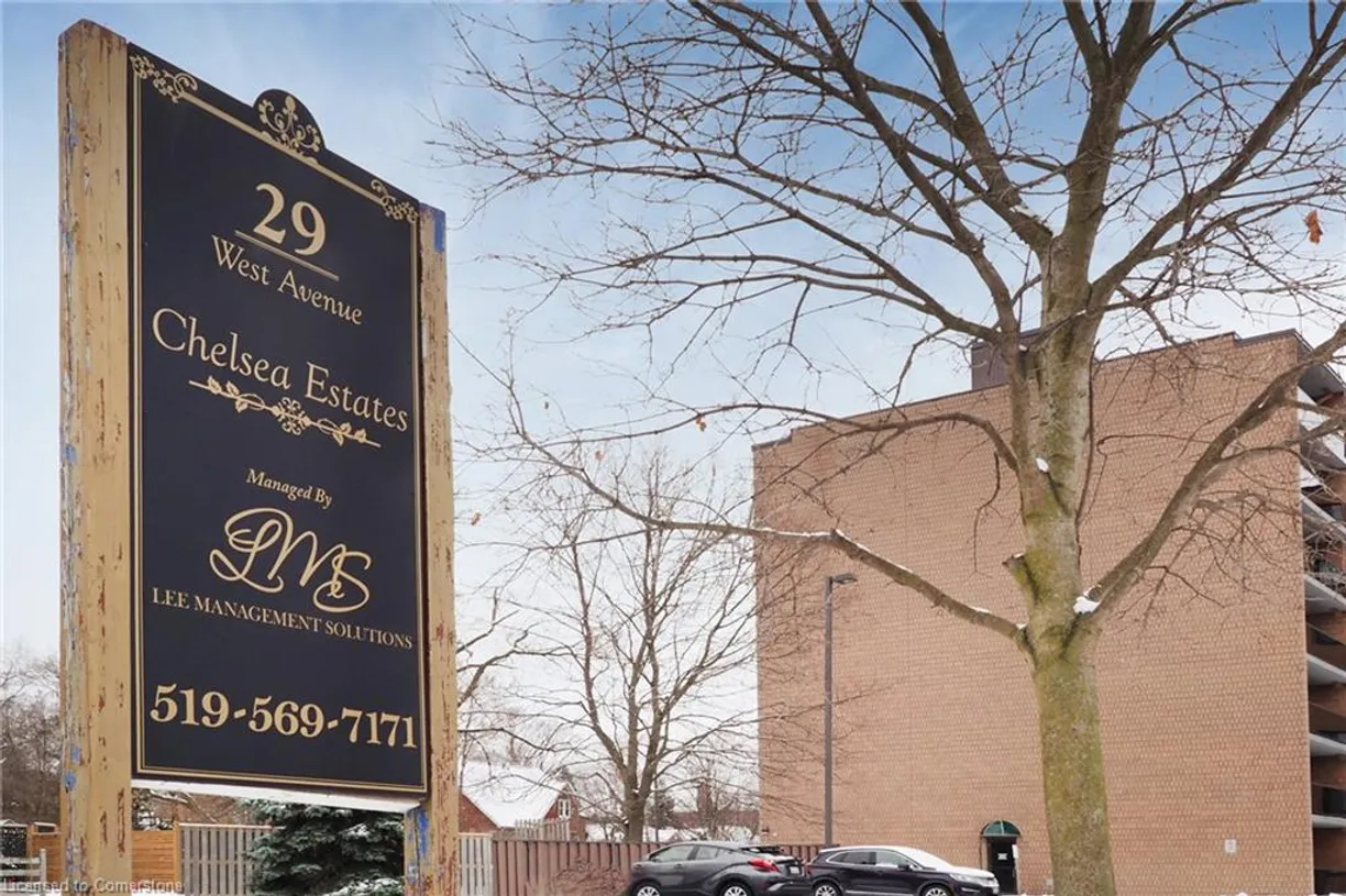 Ontario Real Estate | View 29 West, 403 | Listing